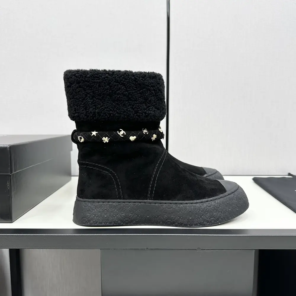Chanel snow boots
