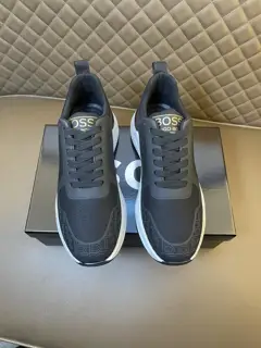 BOSS sports style thick-soled men’s sneakers