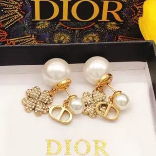 Dior large and small pearl earrings four-leaf clover with diamonds