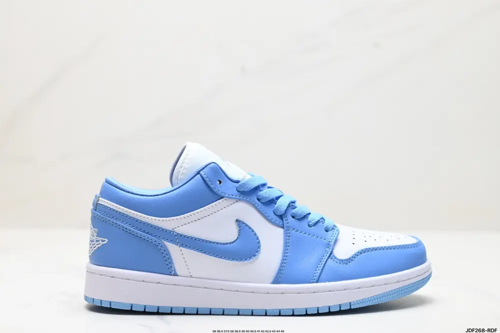 Nike Air Jordan 1 Low Sneakers 553558-040
