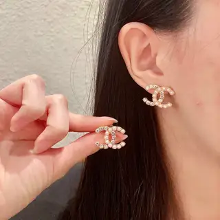 Second-hand Chanel Double C earrings
