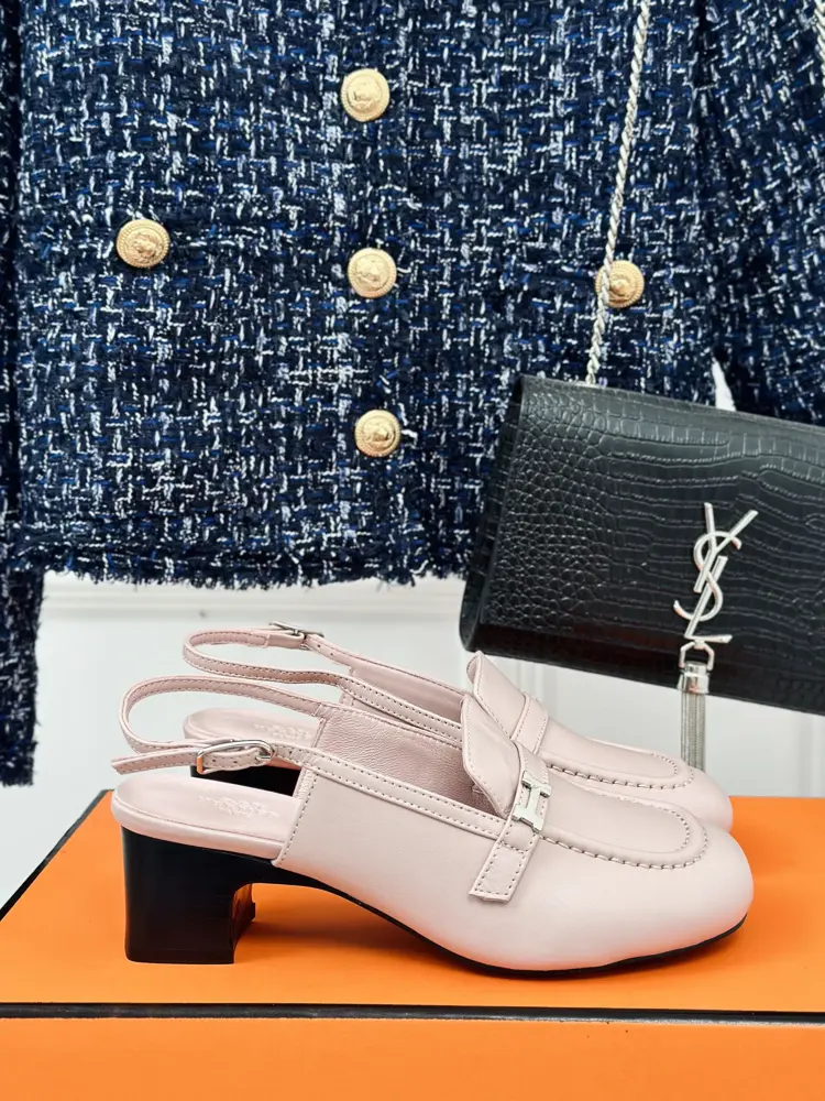 Hermès Spring/Summer Slippers