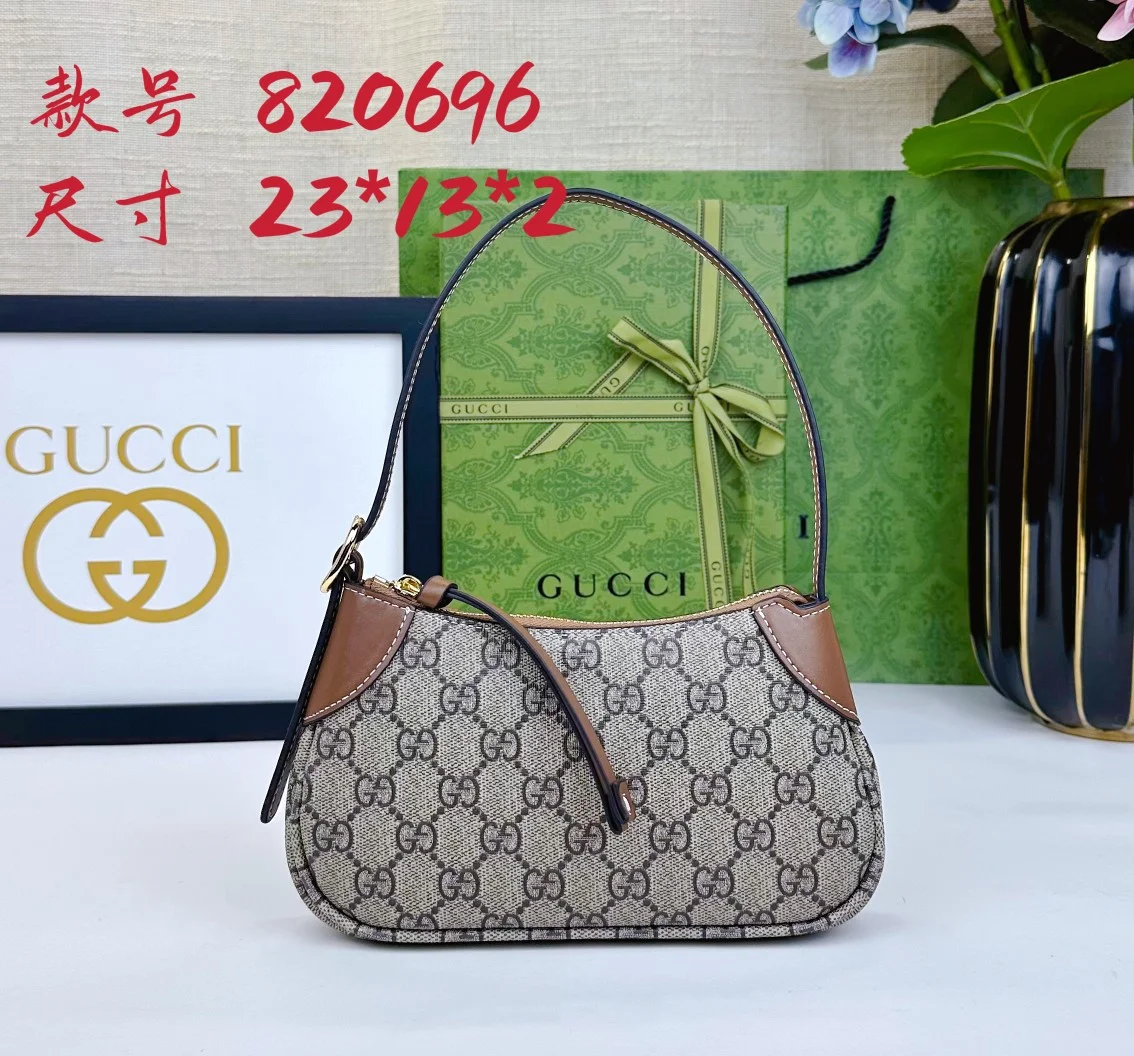 Gucci Shoulder Bag