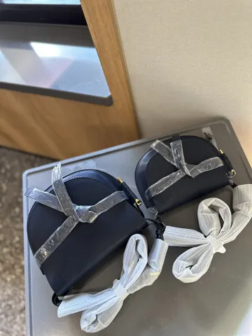Loewe Saddle