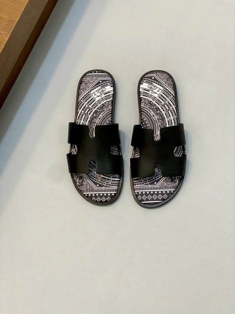 Hermès slippers