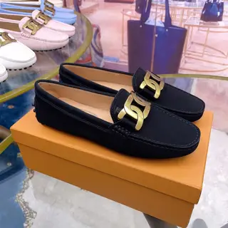 Tods classic ladies’ moccasins