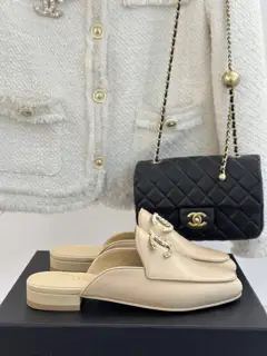Chanel classic Chanel 25C early spring new product big double C Slippers
