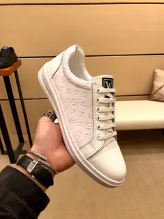 Louis Vuitton men’s casual shoes