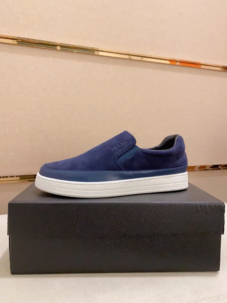 Prada casual fashion men’s shoes