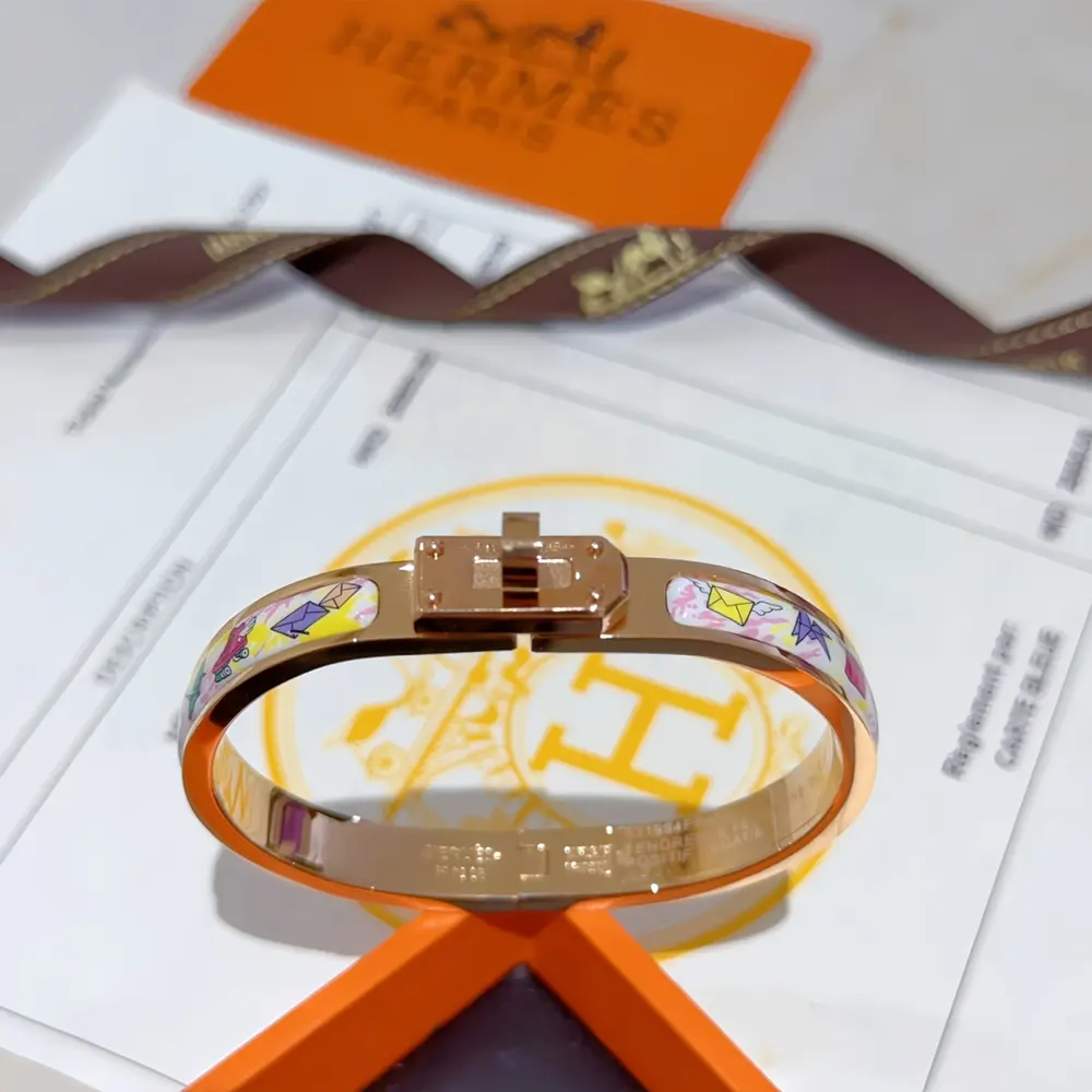 Hermes bracelet v gold original custom Hermes bracelet enamel craftsmanship is too