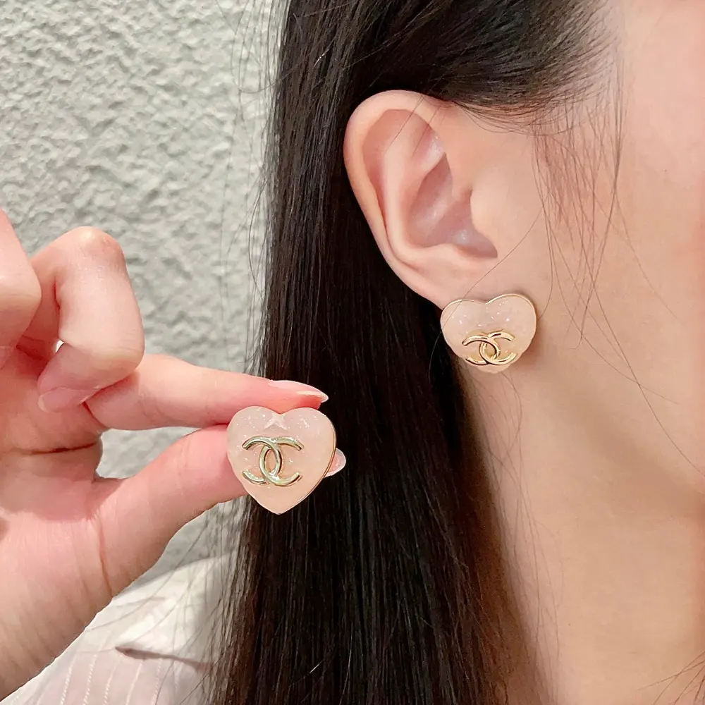 Second-hand Chanel earrings