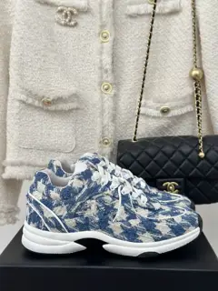 Chanel classic tweed Shoes