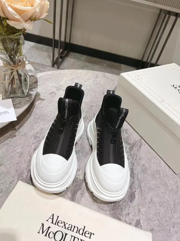Alexander McQueen thick-soled zipper casual shoes