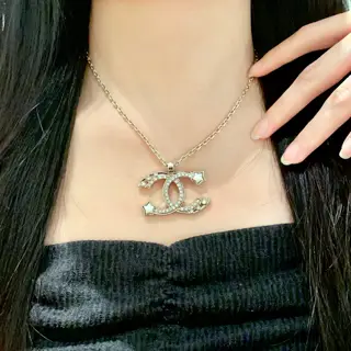 Chanel vintage necklace
