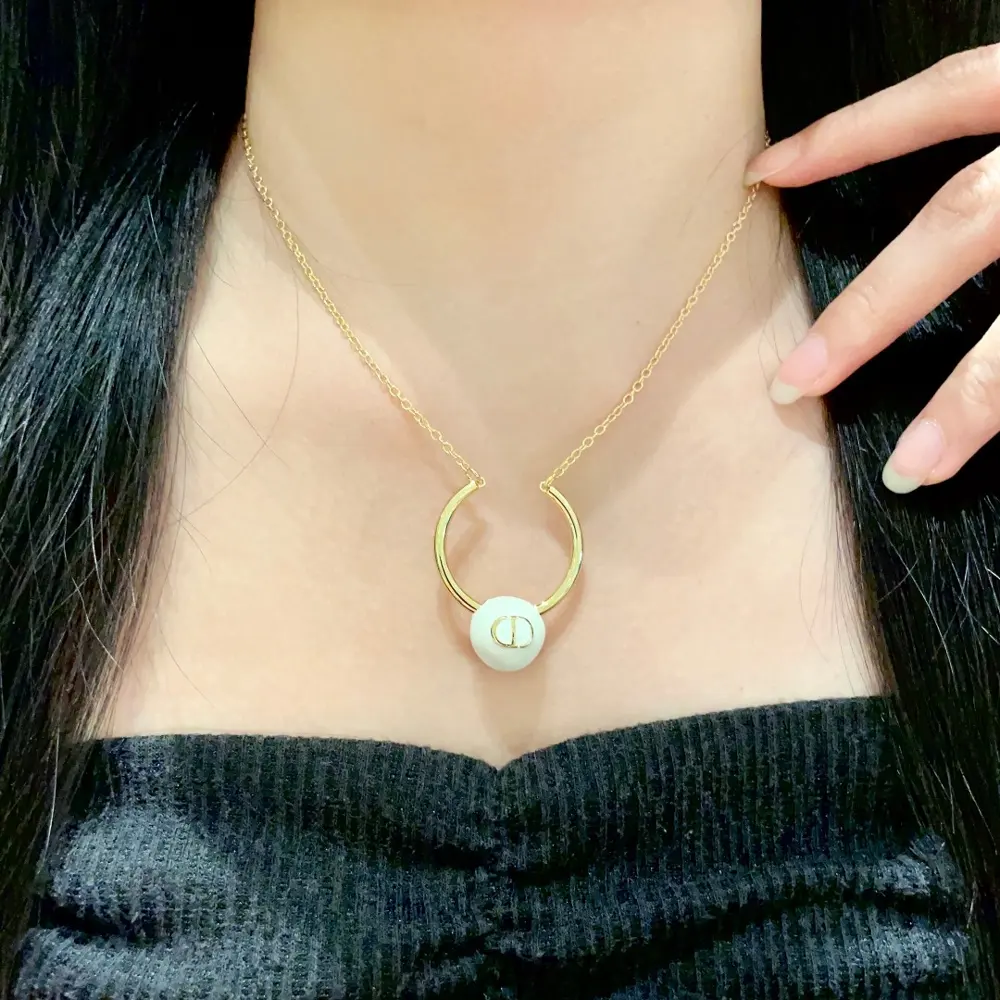 Dior necklace