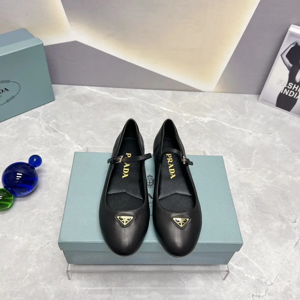 Prada’s latest spring and summer fashion shoes series