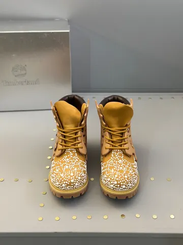 Timberland yellow boots