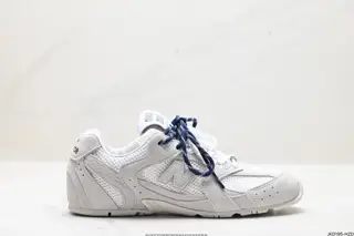 New Balance Maillard color matching creates a new cross-border cooperation