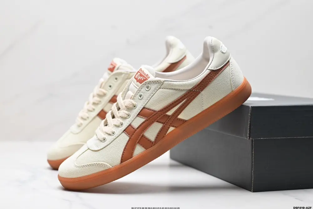 ASICS Onitsuka Tiger Tokuten Shoes 1183A862-200