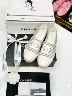 Chanel Navy Style Fisherman Shoes Top Edition The inner lining and foot pads