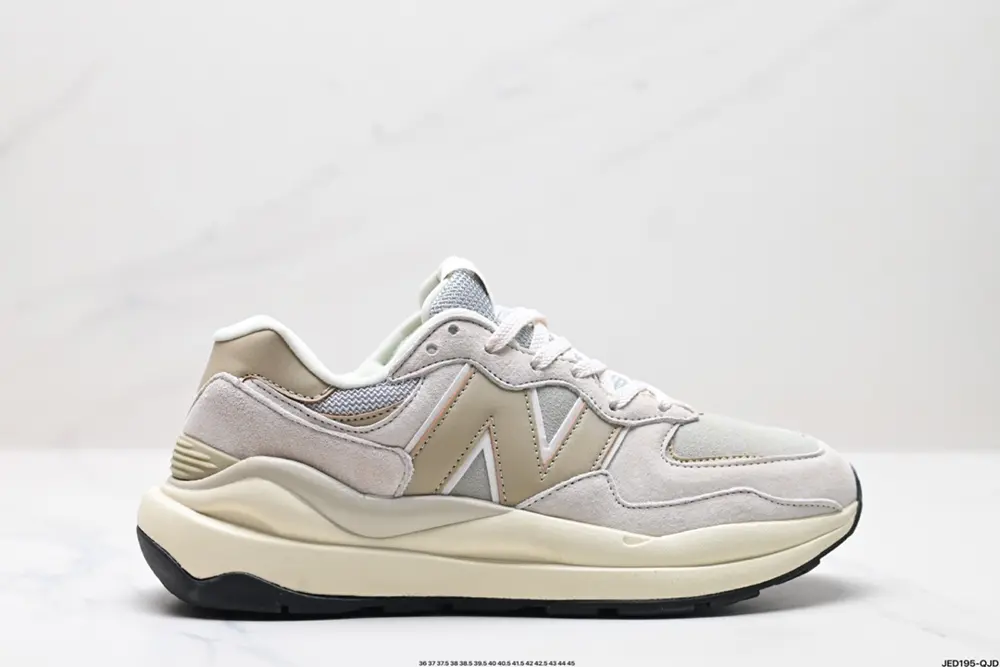 New Balance New Balance NB5740 series uses a variety of carefully selected high-quality M5740APB