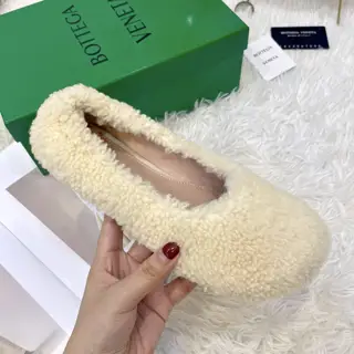 BOTTEGA VENETA furry shoes