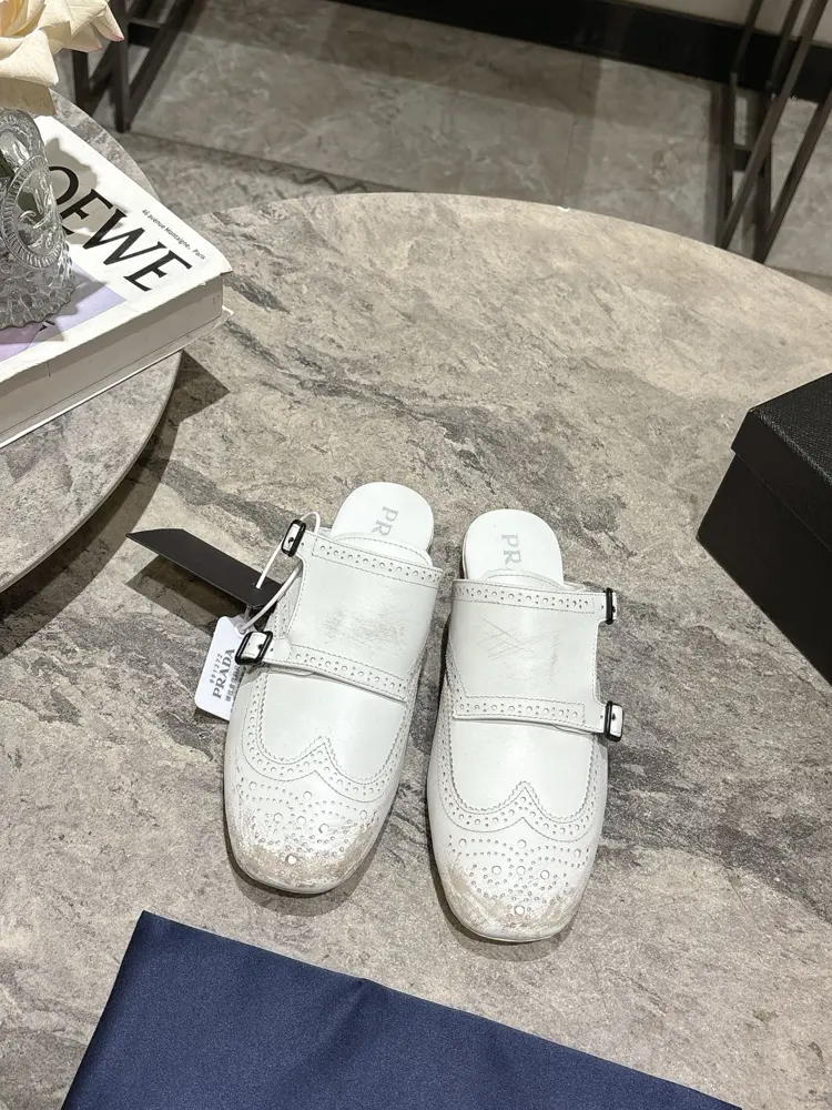 Prada retro tassel half-slippers are a hit