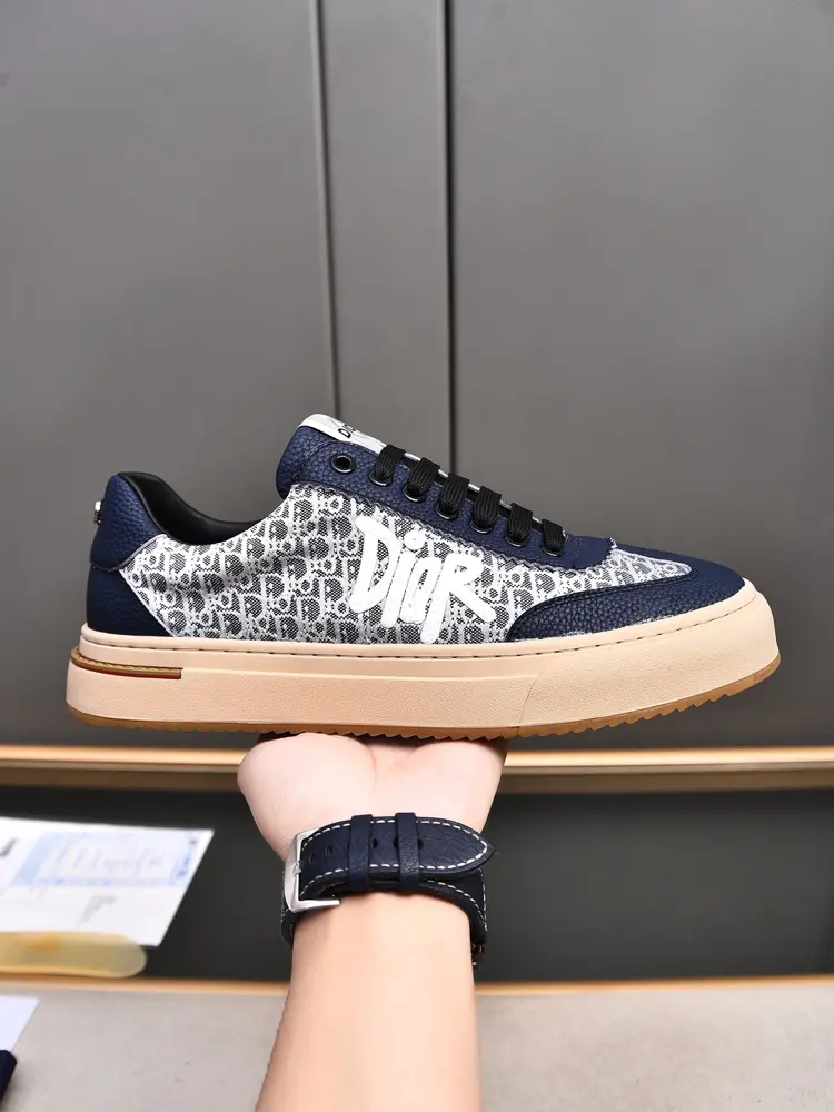 Dior casual shoes are carefully crafted from cowhide
