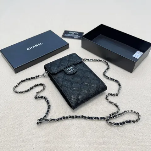 Chanel Overseas