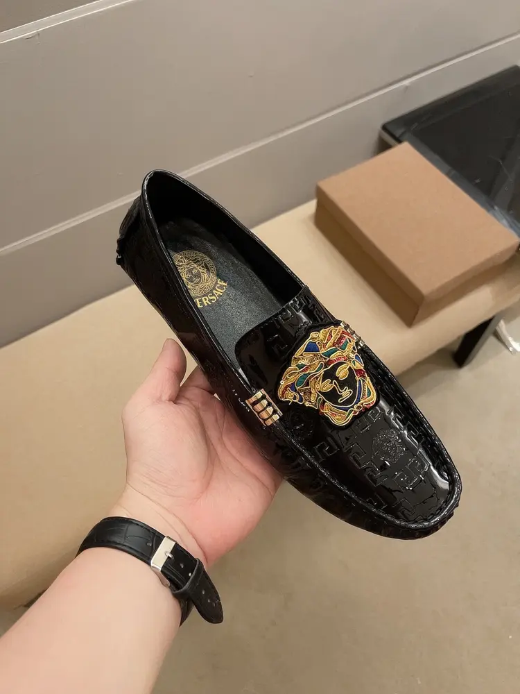 Versace The upper