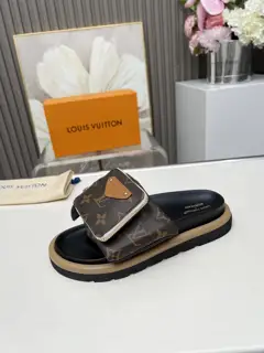 Louis Vuitton Spring and Summer New Slippers
