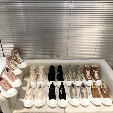 Women’s shoes Sports original single autumn and winter 2020 latest McQueen is here