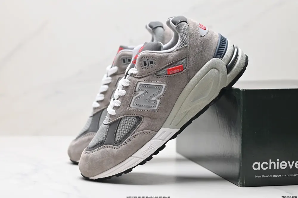 New Balance M990 series American-made retro sports running shoes M990VS2