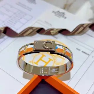 Hermes bracelet v gold original custom Hermes bracelet enamel craftsmanship is too