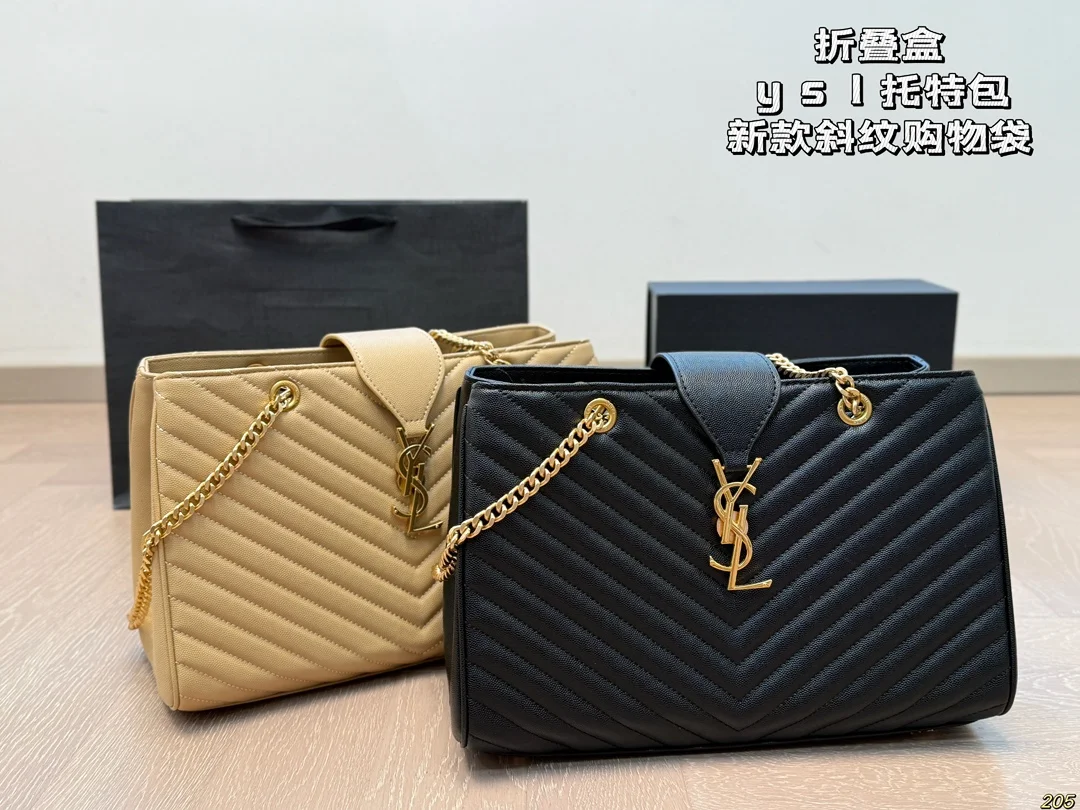 Yves Saint Laurent Tote