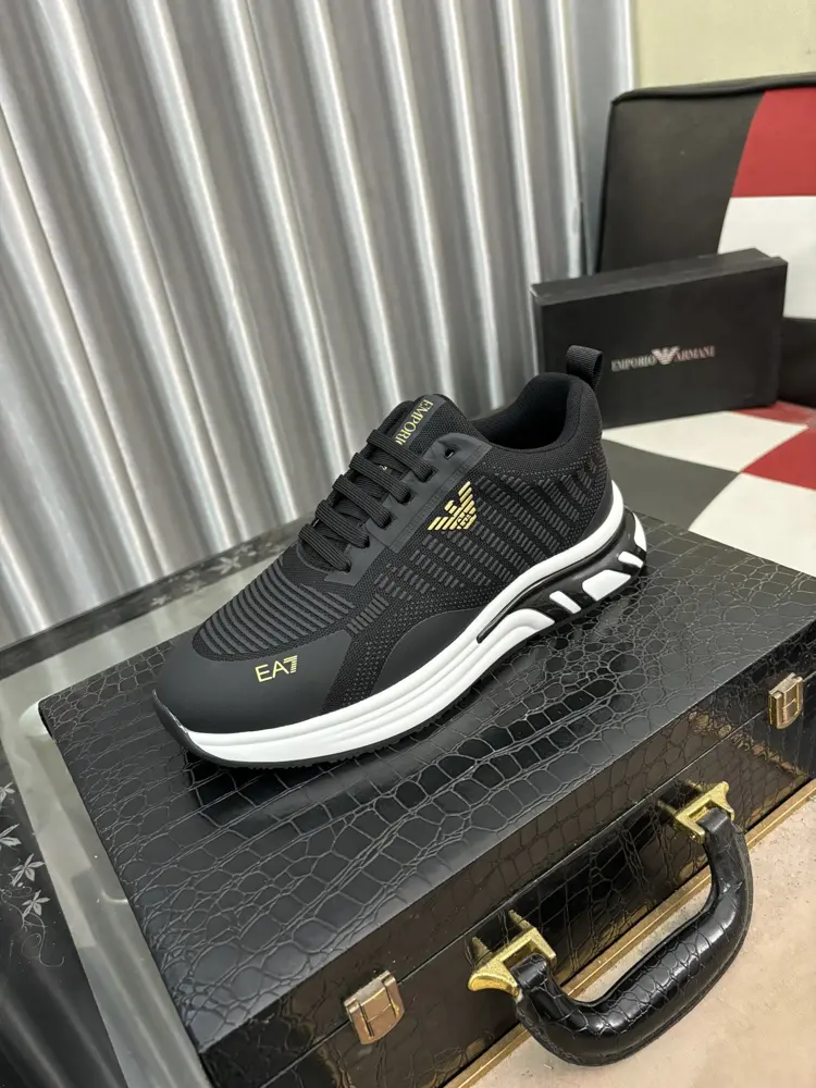 Armani casual shoes This model is the official flagshi:1 quality