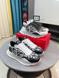 Valentino fashion casual sports shoes