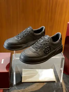 Gucci Men’s GG Biscuit Shoes/Sneakers