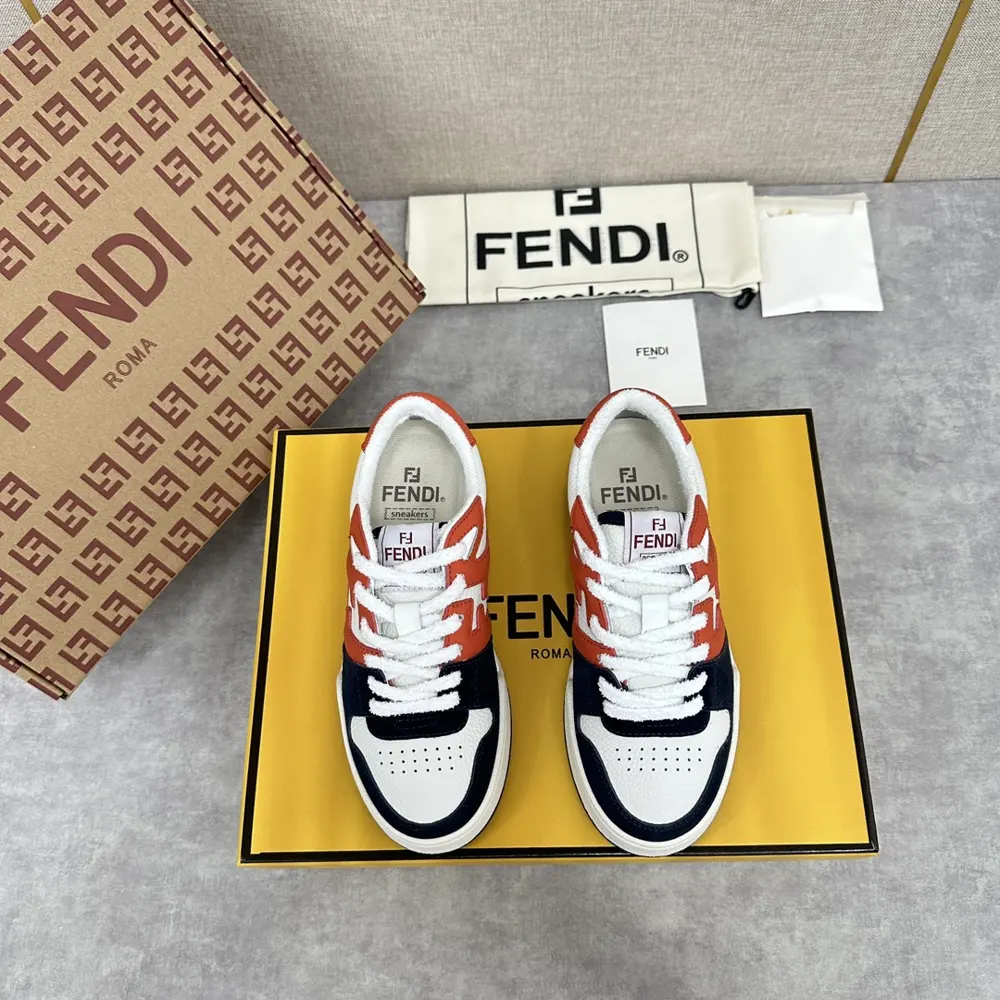Fendi Retro Contrast Color Sneakers Fend* Match compact design sneakers with retro label on