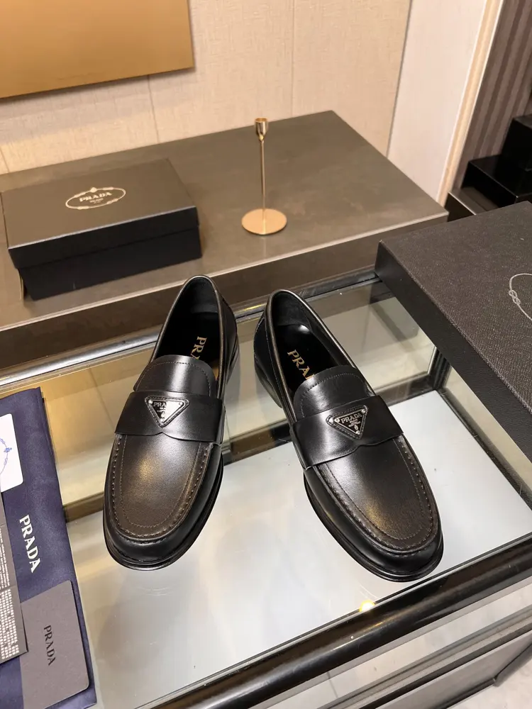 Prada casual leather shoes