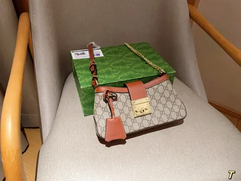 Gucci Padlock