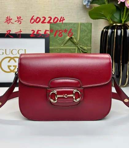 Gucci Saddle