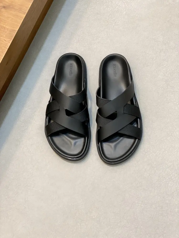 Hermès slippers