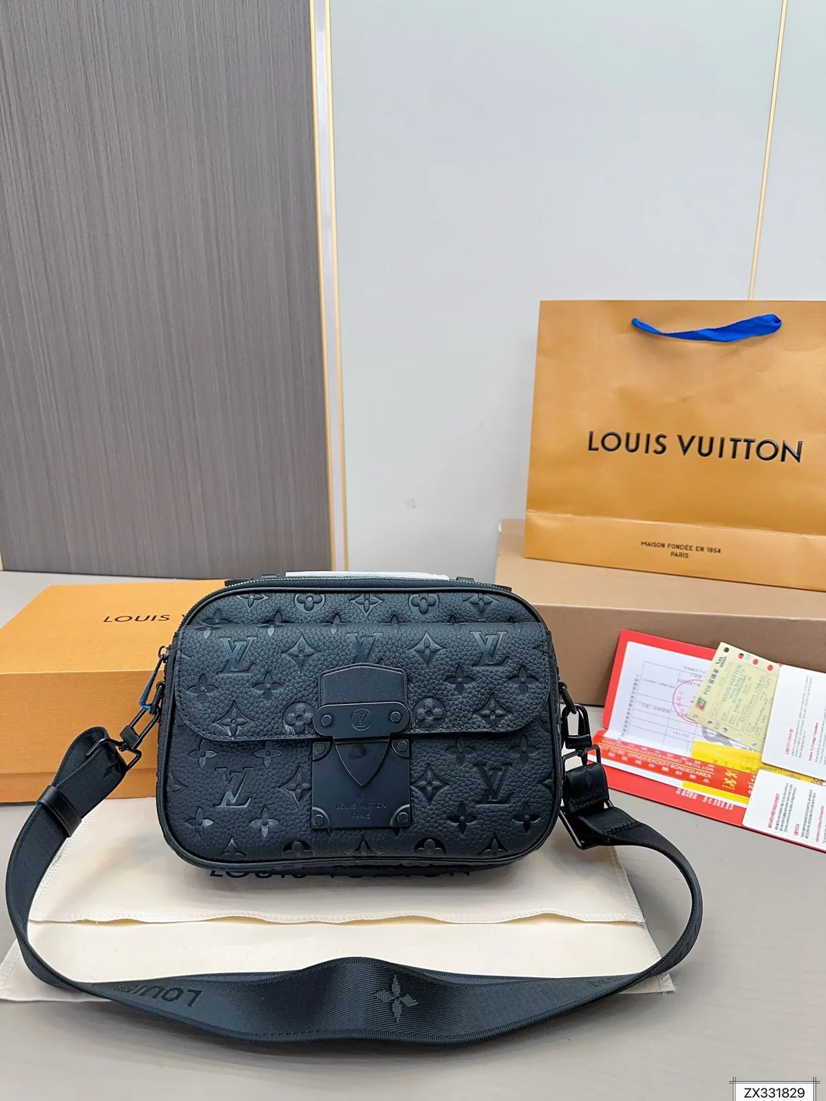 Louis Vuitton Bag