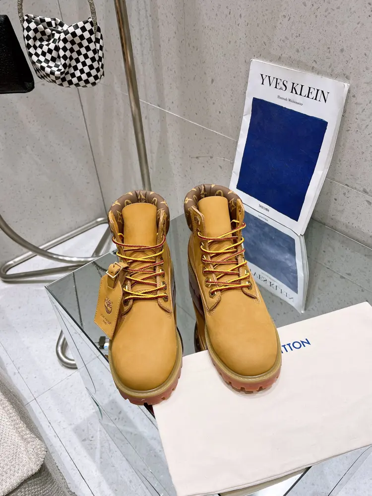 Louis Vuitton x Timberland co-branded yellow boots ankle boots