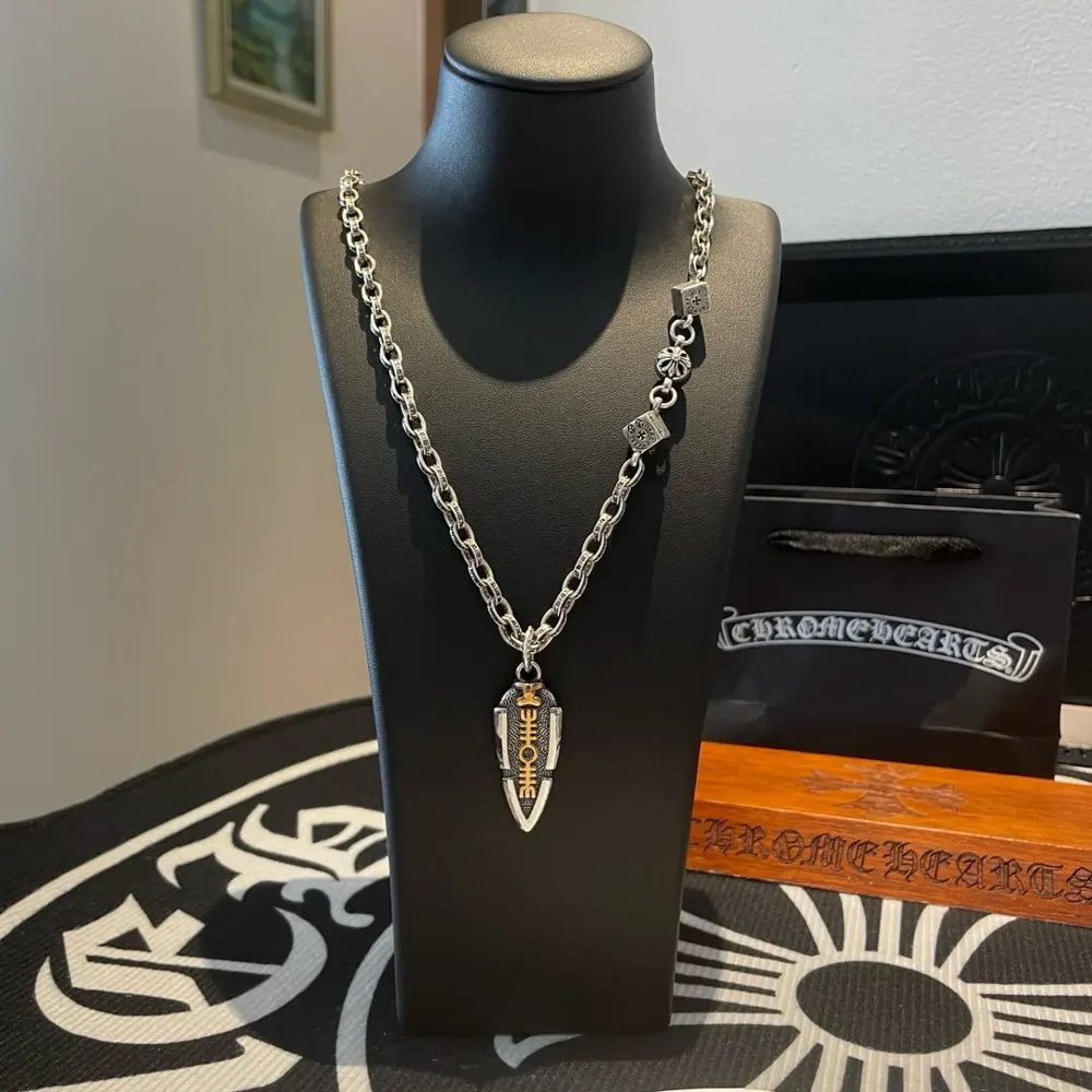 Chrome Hearts Classic Retro Dice Letter Necklace Shield Pendant Concave and convex shapes