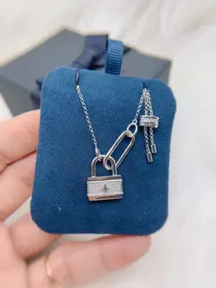 Apm monaco shooting star lock pendant necklace