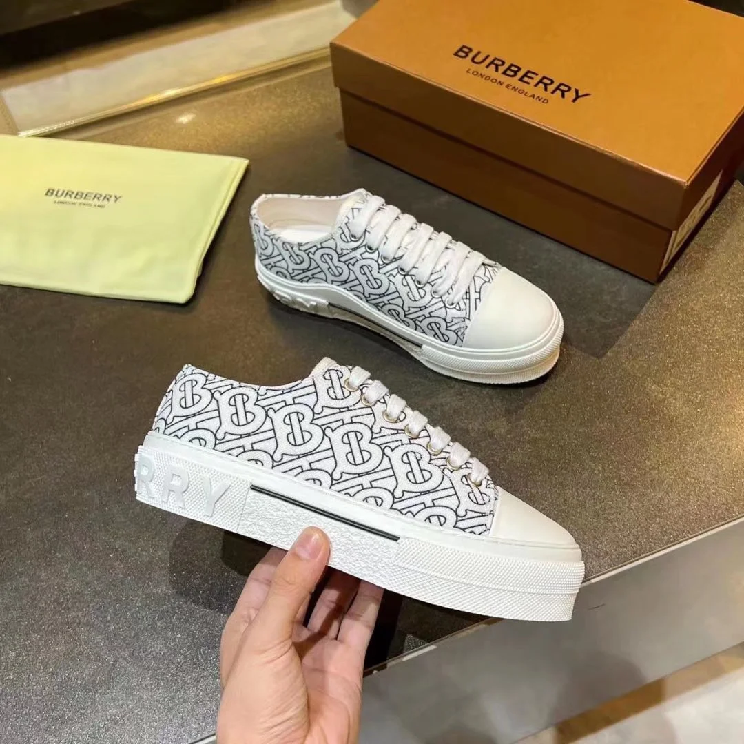 BURBERRY Retro plaid cotton sneakers