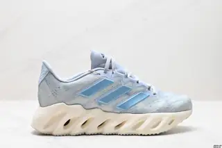 Adidas SWITCH FWD M Alpha Series logo LD0299