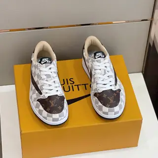 Louis Vuitton x Nike joint model